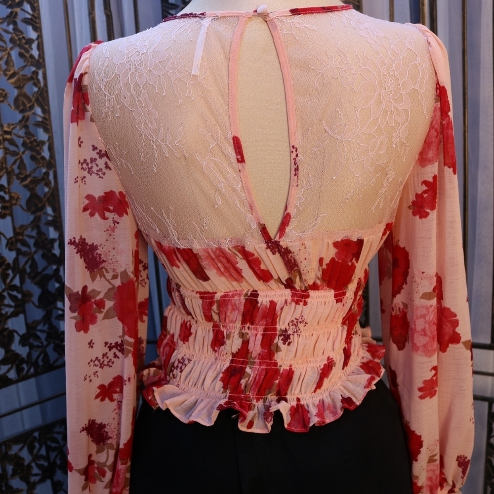 Free People Daphne Blouse in Romantic color, Size XS, Valentine's day - Picture 4 of 6